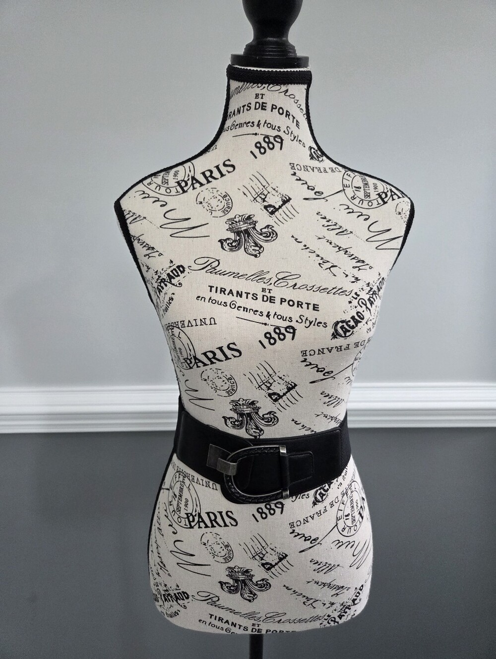 Black Manmade Leather Ends Elasticized Wide Belt Size M/L